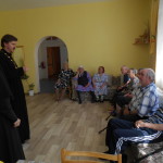 В праздничные дни Святой Пятидесятницы священнослужитель посетил социально-значимые учреждения г. Можги